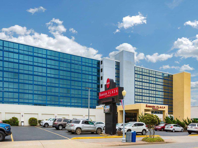 9B378FB57BD32C8D3939E4FFCF3CDE12