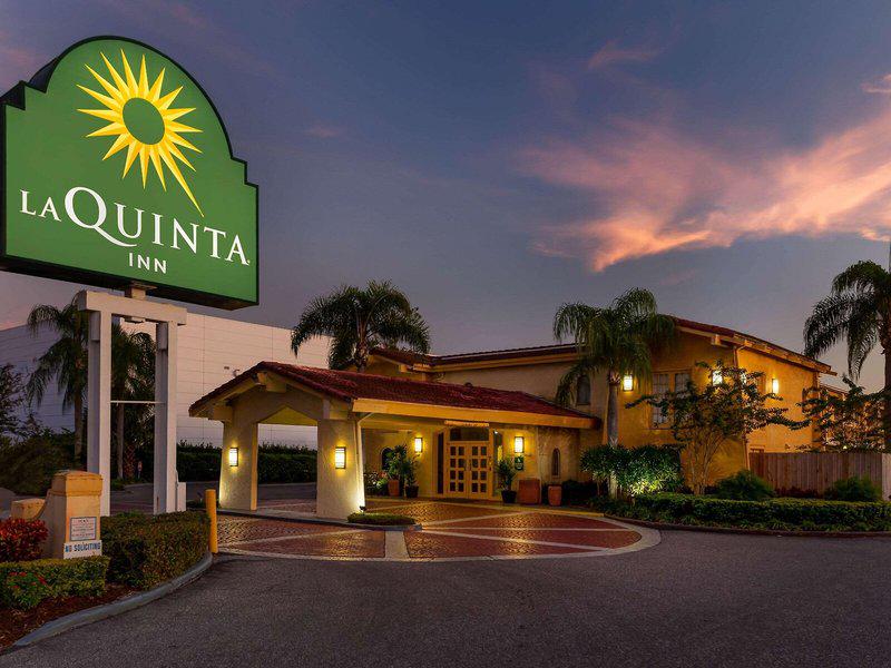 793BE0E447553B49D392B7CA03D0DB1C