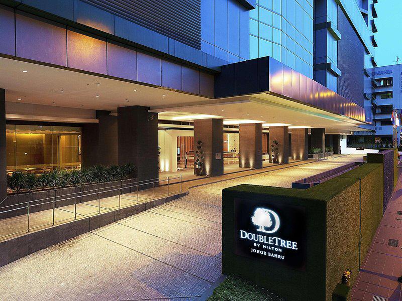 BB1D4D4D4130A8BF1889BBDE25FB5E27