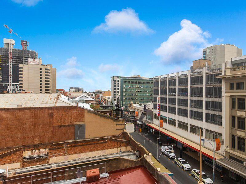 1C31F6E11DBFD0529E6BEDB0B8972BDF