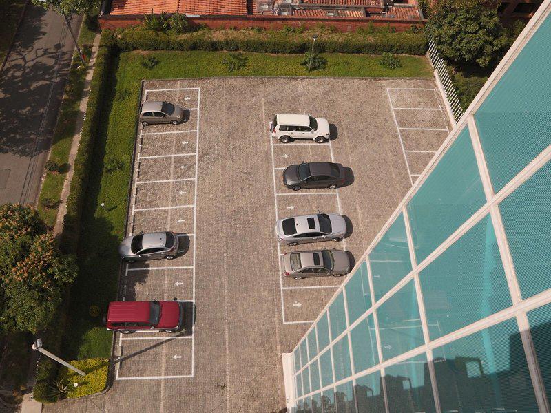 C5E0BDF1A659A212F4E227F0FD88DEE2