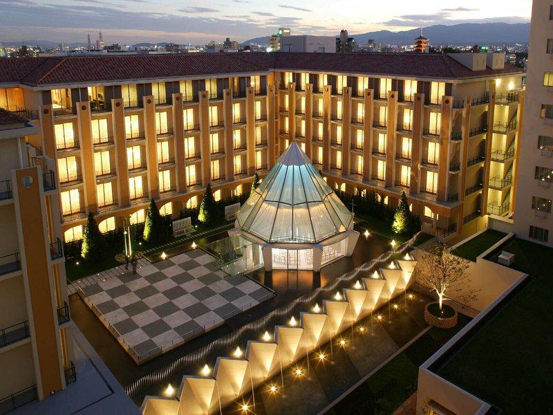 55CCB28061D7147BE5988CBF199241C0