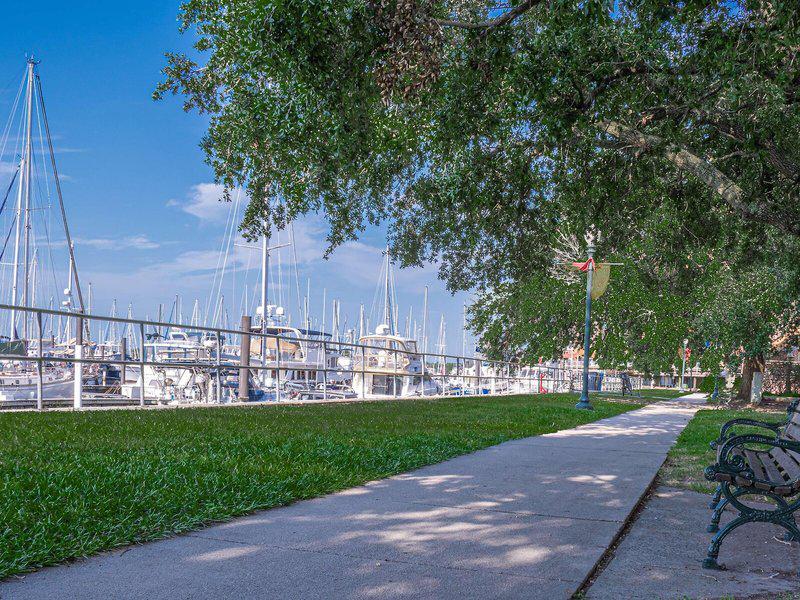 65372B0398A47996926F9D5787A62C4C