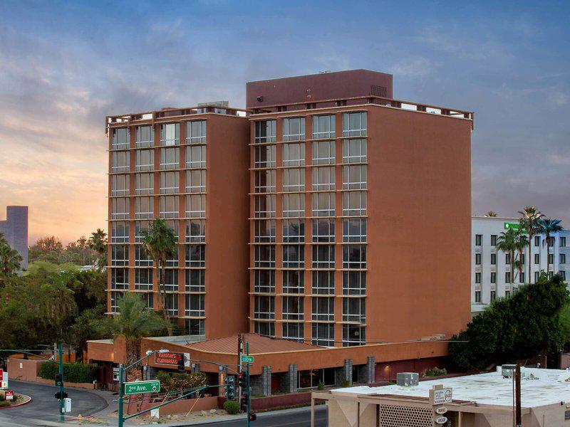 6C05AE95896D05A4CDE30E30DD913D7C