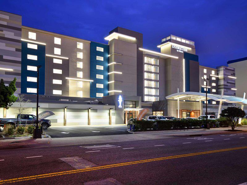 F3B16B7BC39FA26B9FEAE9A2377127D1