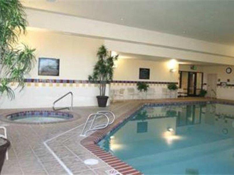 18DCE78C9F83AAE896BD2376BD9C6D80