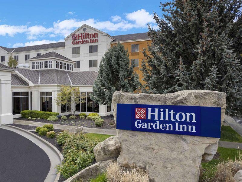 FFA48114B36904735352D2B314DCA9F0