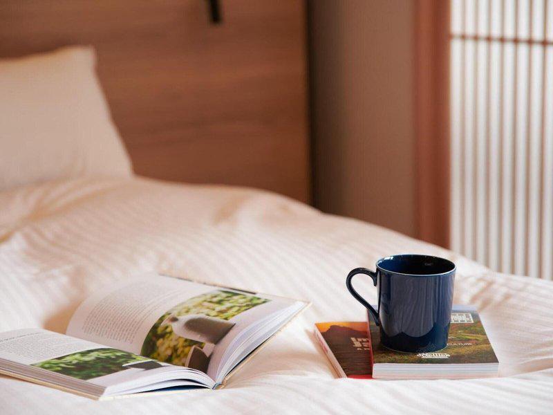 92BF8083A72CE18F183873D8417B116F