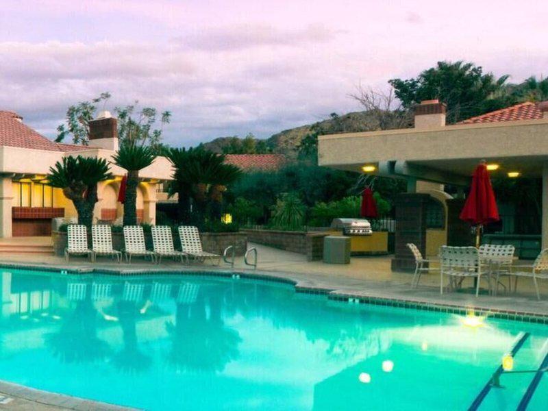 7DE8FFBCA0E28DE38D4CB4961644DB88