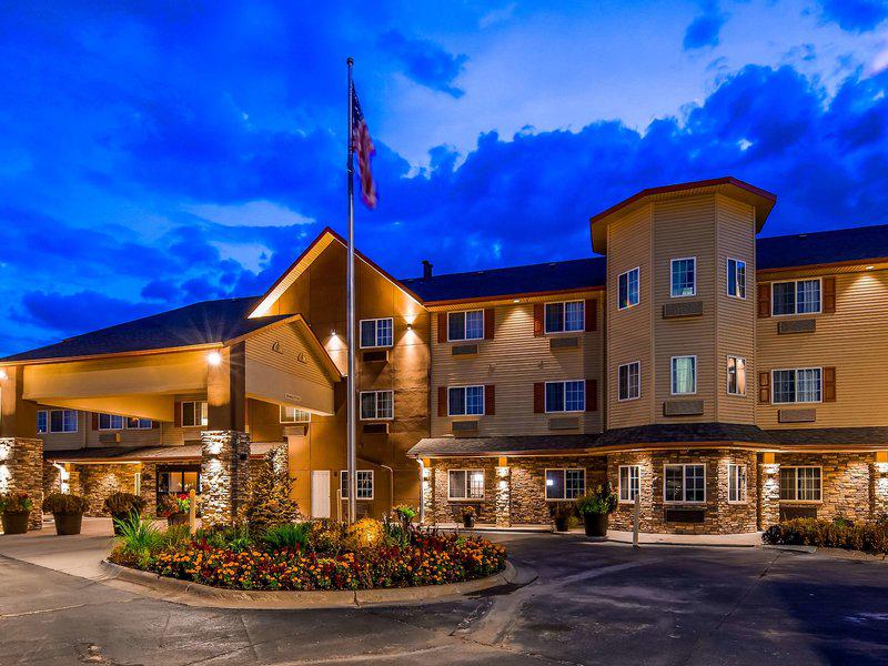 DB41F02D9E91D5892CA81BBFF37356CA