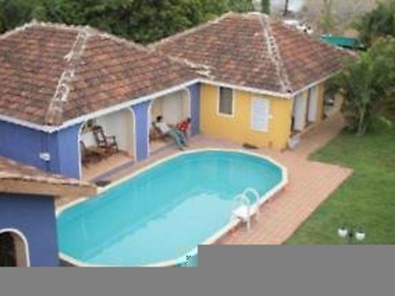 7DE3967266E79D7C219D0017F3E346FB