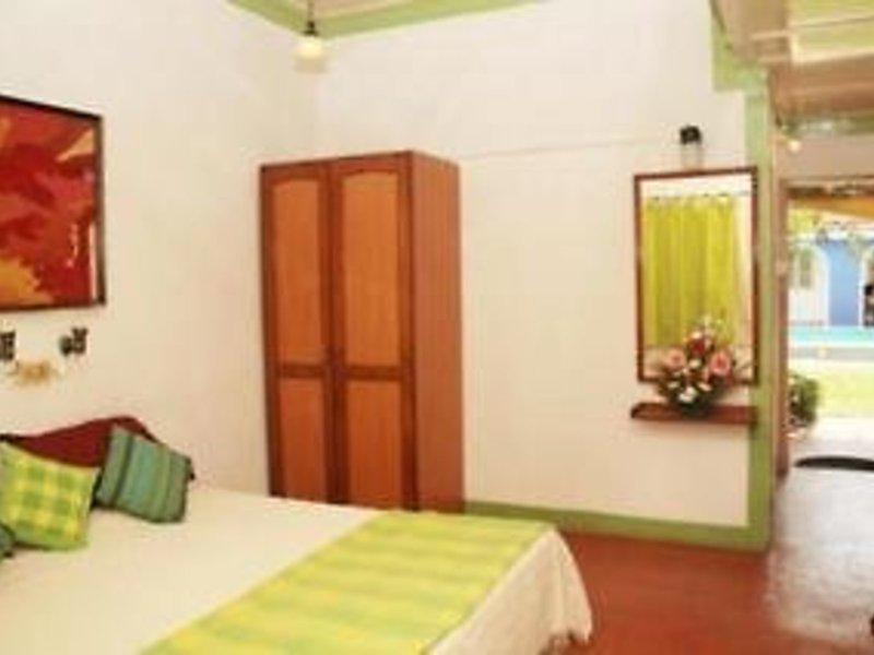 4551C4CEF5D0648F26336C30C8D3BFD7