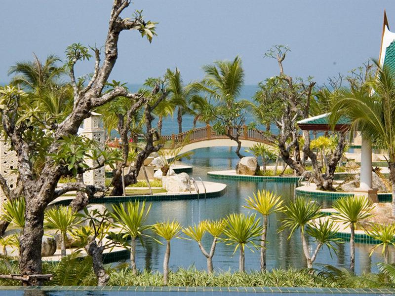 105644BD4D2FBC4AA2828FAA22A4F5EB