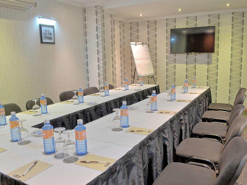 CCEA48C6B1976E71F78BFD6F92FDE91B