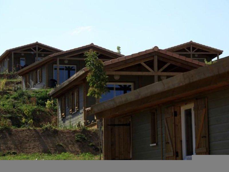 517758C56544637B24B97C1AB6BEBC76