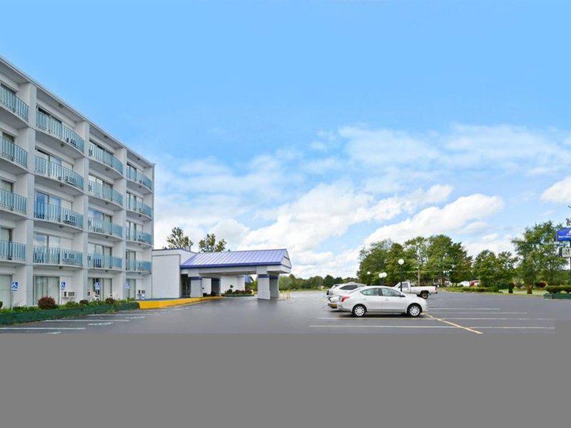 EABB6EE363905AC5DB4104D9F8941E8C