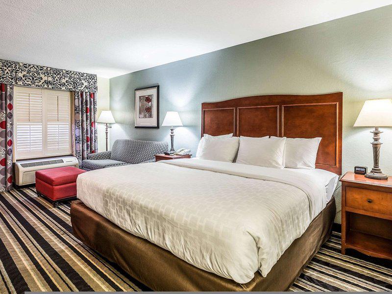 26AE6806F0BDDD4009F900BCCE9F7BBA