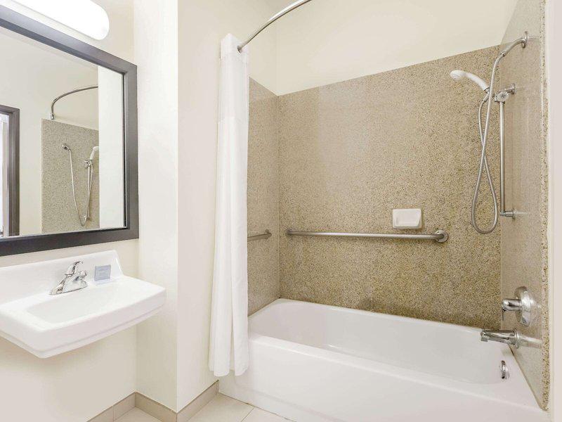 89FDAFCFF24CF9CC03B0F68C330333B0