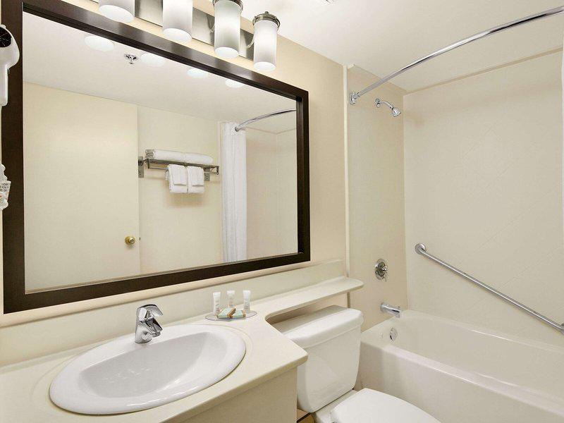 B5C0350ABA2EB451B7544C7CBFFEDEB0