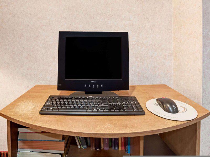 0C726ADF2ED68142F00EC12042A072D8