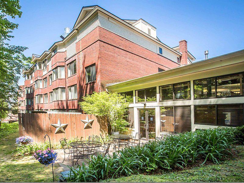 883FCF79068C8CA99008BB9841DB3F54