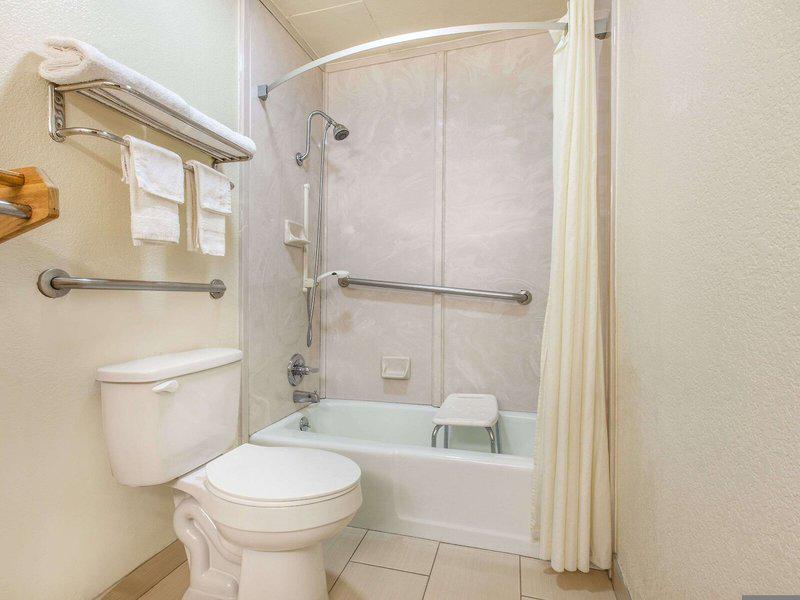 EF191CD79CEAAE81362DF84BE91F307E