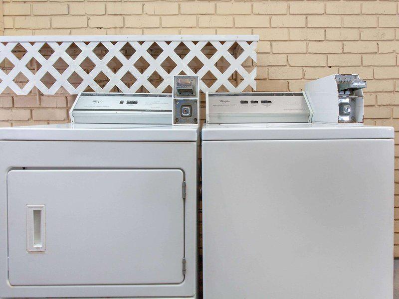 E928071FF8FBC28AC352C52E31A9CD69