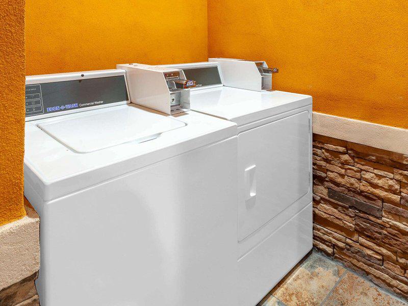 4E01EBFCE900D86B19660EE01025165C