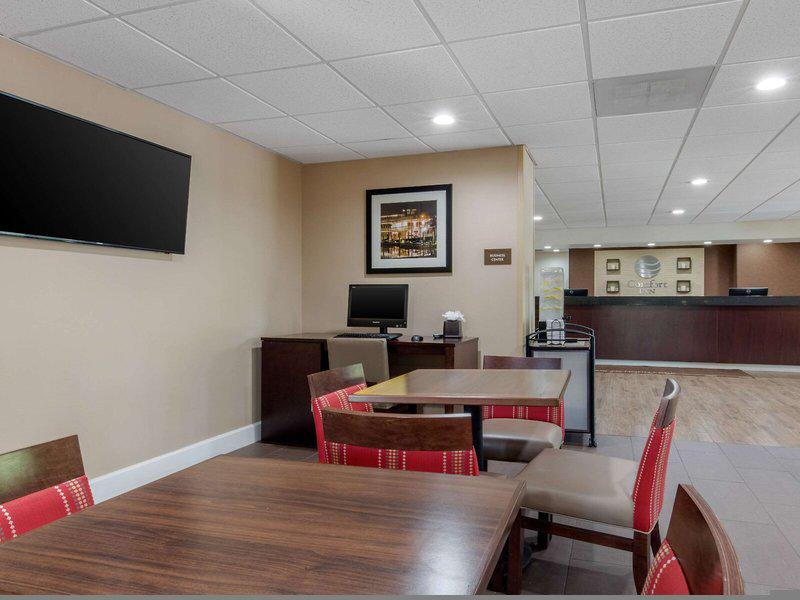 04B8B586745C60BB5D2832FBC7F2A07F