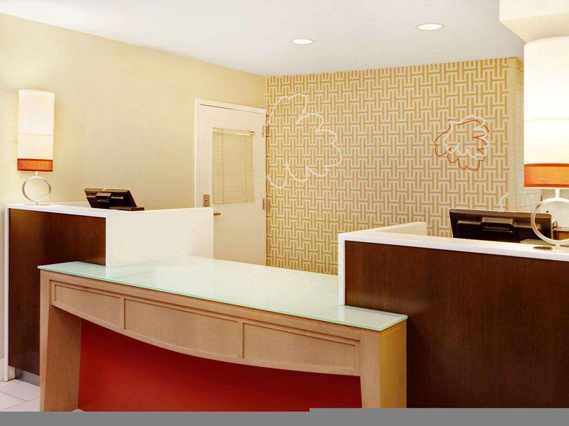 27B69BCAE53C5AF489C63D3B82AC3072