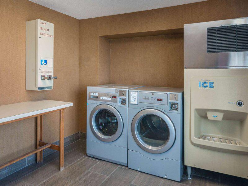 D9196DE03A17B65BD9C951304D5BFDB6