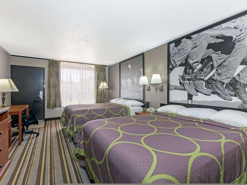 29FA5E2EC9AA7C8E26342C1284F8782E