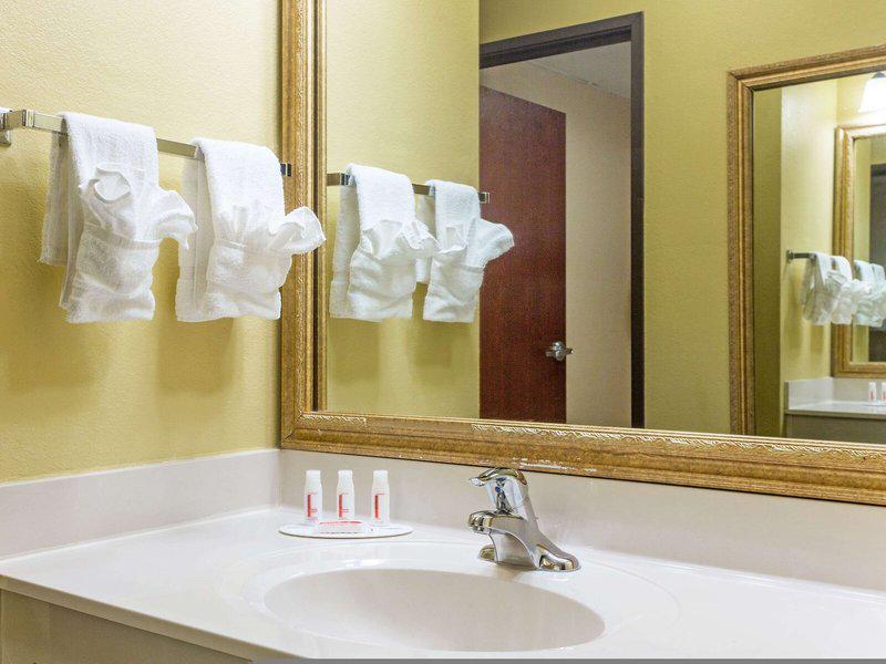 866FD1E57DC5E2BE63E83C65955F7B04