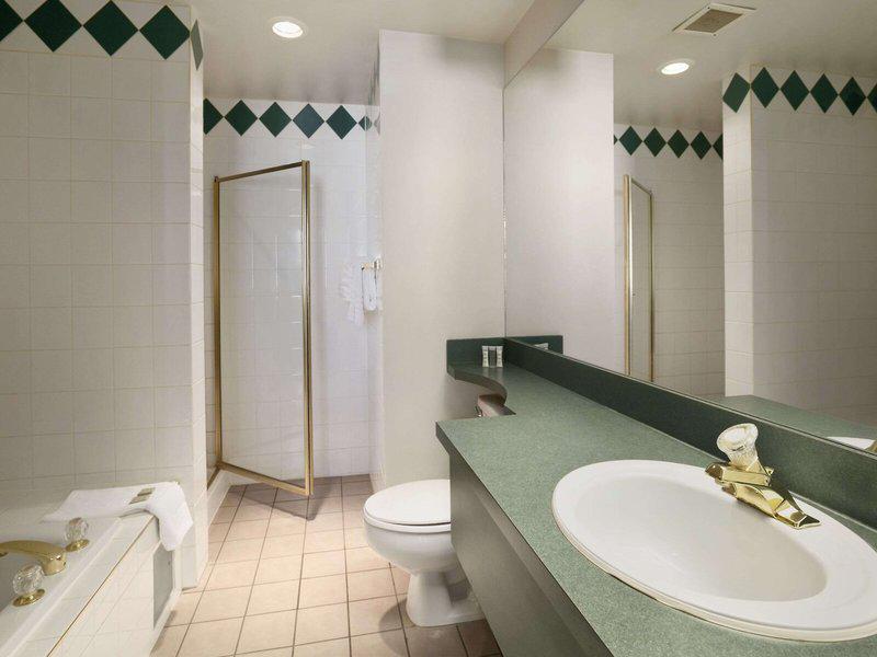 36B93E97E543B277F8962B488D1DAE3B