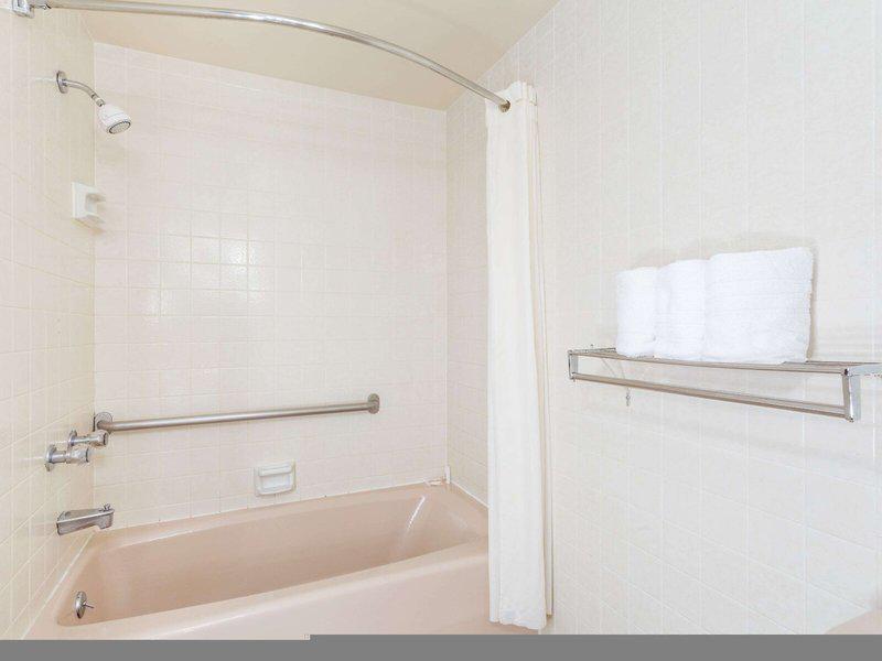 B7C97713C1D39B291B55899C96E4386E