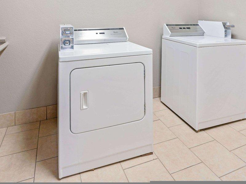 42F33C84117187ACC2CC2437C3AACE09