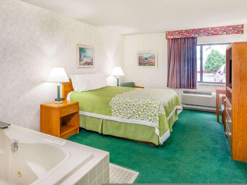 EE6422199FB1E1D82DF40C4C91ED0F46