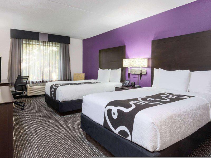 0842E379FE341755F600026DC3D722D9