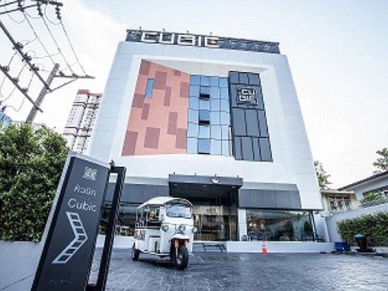 3AD7038F31C265206D62F9E92047EF68