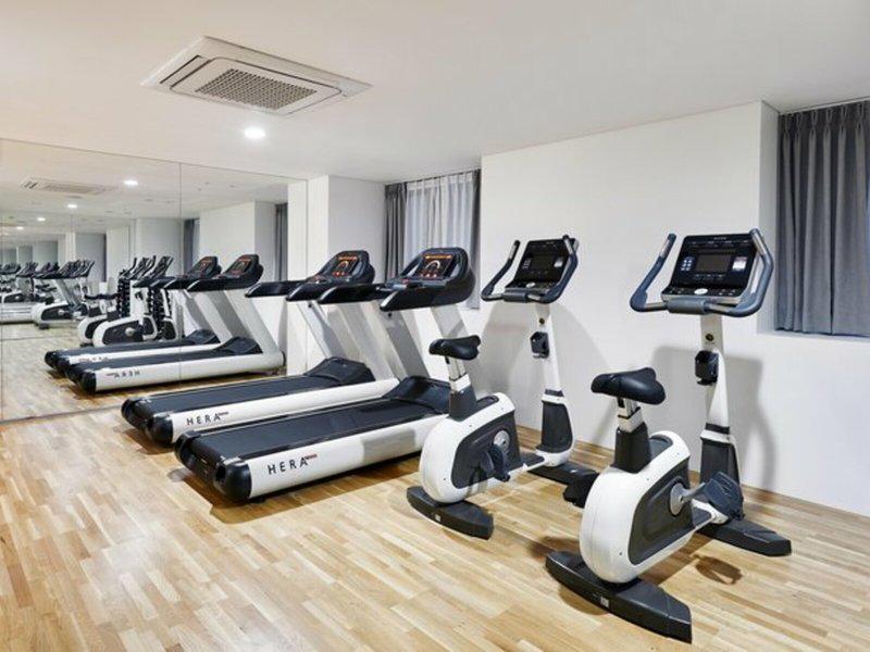 DA8342A7F9336DCCC79E6065359B3B93