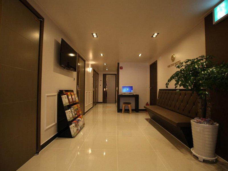 98510910FFFD81272DD64F8F90DCF419