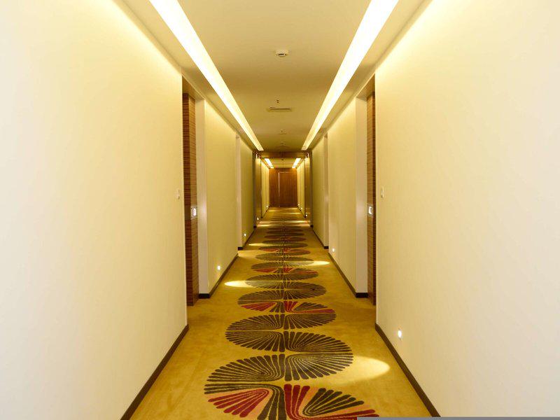 16F53FFC3A092266D5054C90A10EC6EB