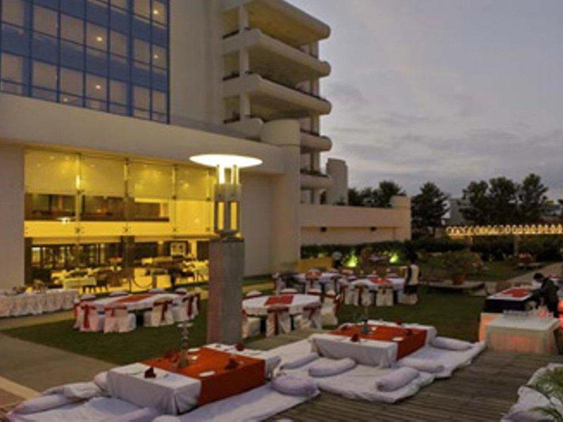 DA27D428FDE906F86C0A80D8B37EBE51