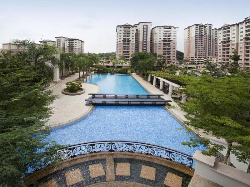 B2E982245E68F4FE6354558FF58F458D