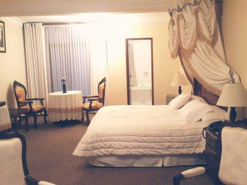 E520F7EFDFA164A54E2519C16E81143B