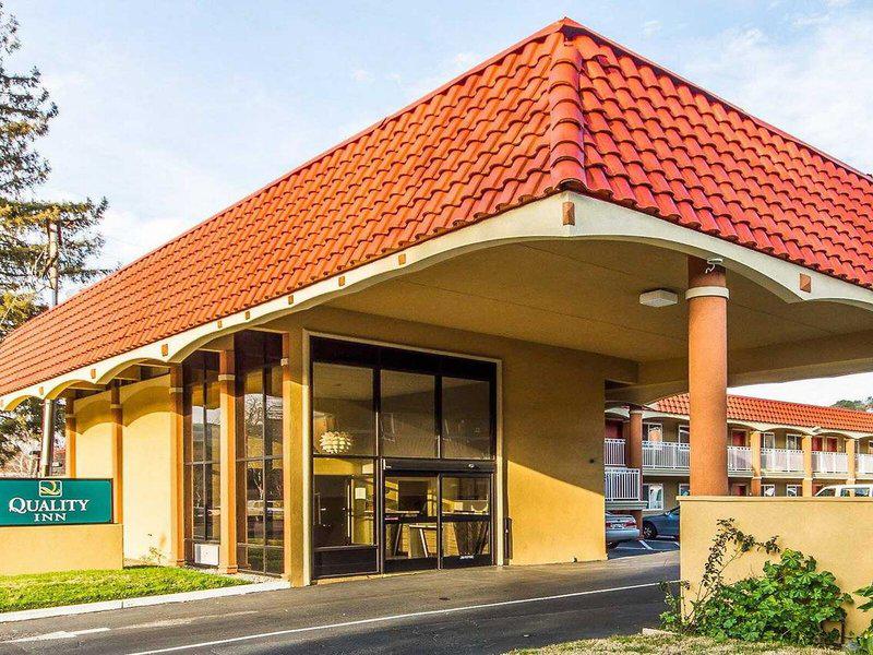 F1E58BF483A6A2BFBD8851A98FB79A11