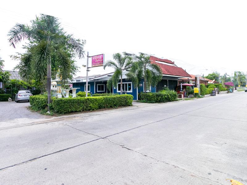 F2D4212BD270AC7F74A80D2B273E74FF