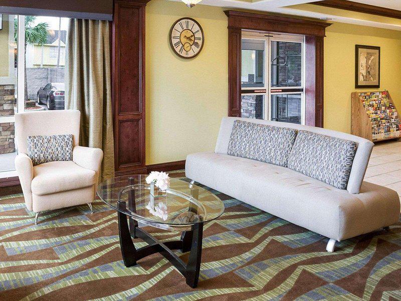 2D211DA55CE33C581ADF576663BD1AF9