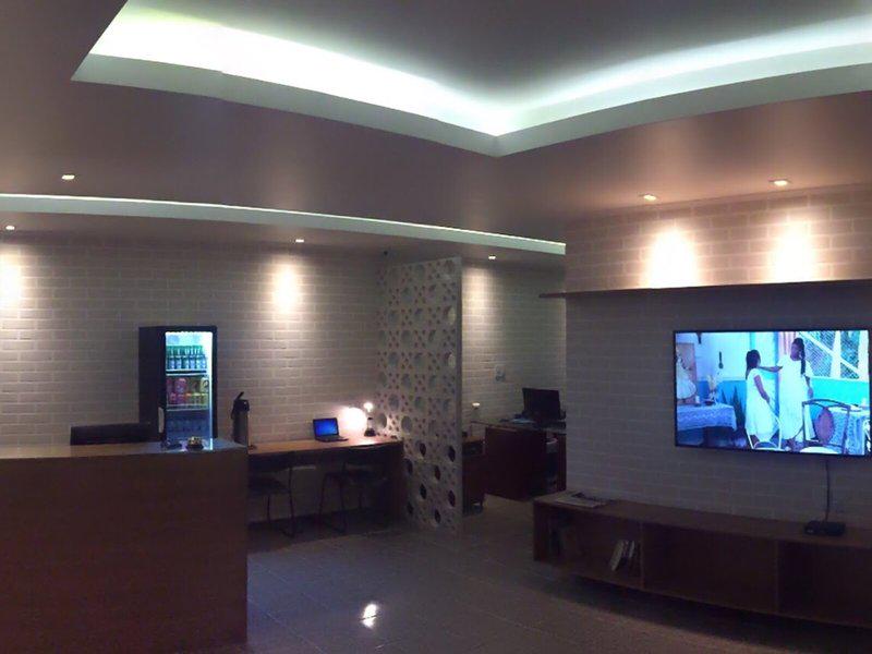 7AA147F2542C5AD3D5966F8A7BEB2FD1