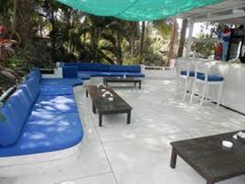 1A79593809B1B386CBCFB5FDD6FBC3AC